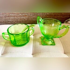 3pc uranium depression glass sugar bowls cups and dipper spoon uv light glows
